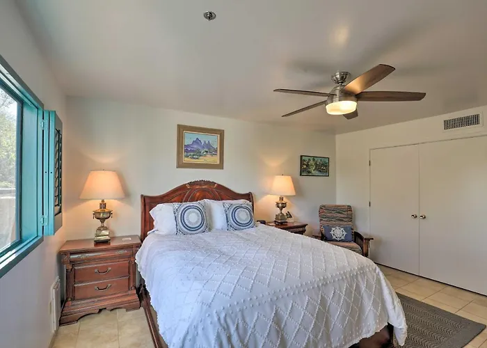 W/ Bbq & Patio, 5 Mi To 'a' Mountain! Holiday home *
